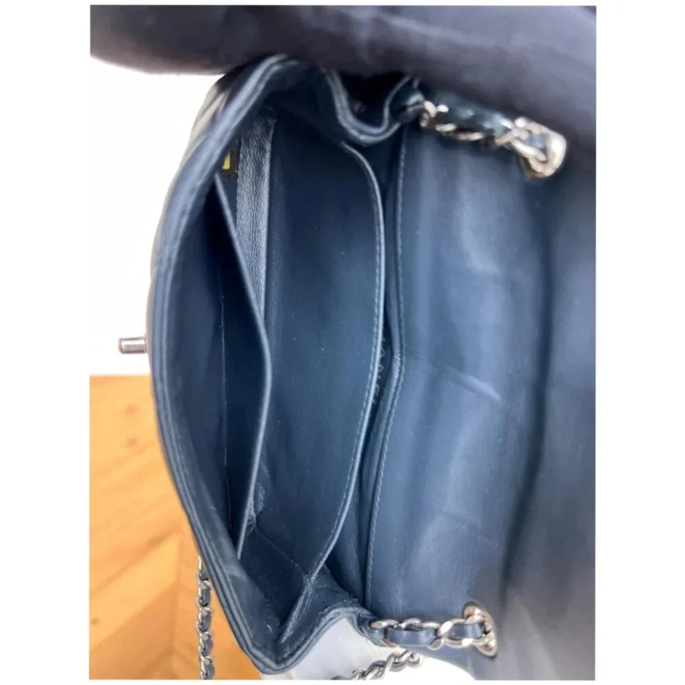 Authentic Chanel Dark Gray Lambskin Crossbody Bag Purse B0910 trdst2016-010526 - Picture 14 of 16